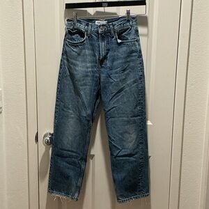 EUC Zara Relaxed Vintage Blue Jeans